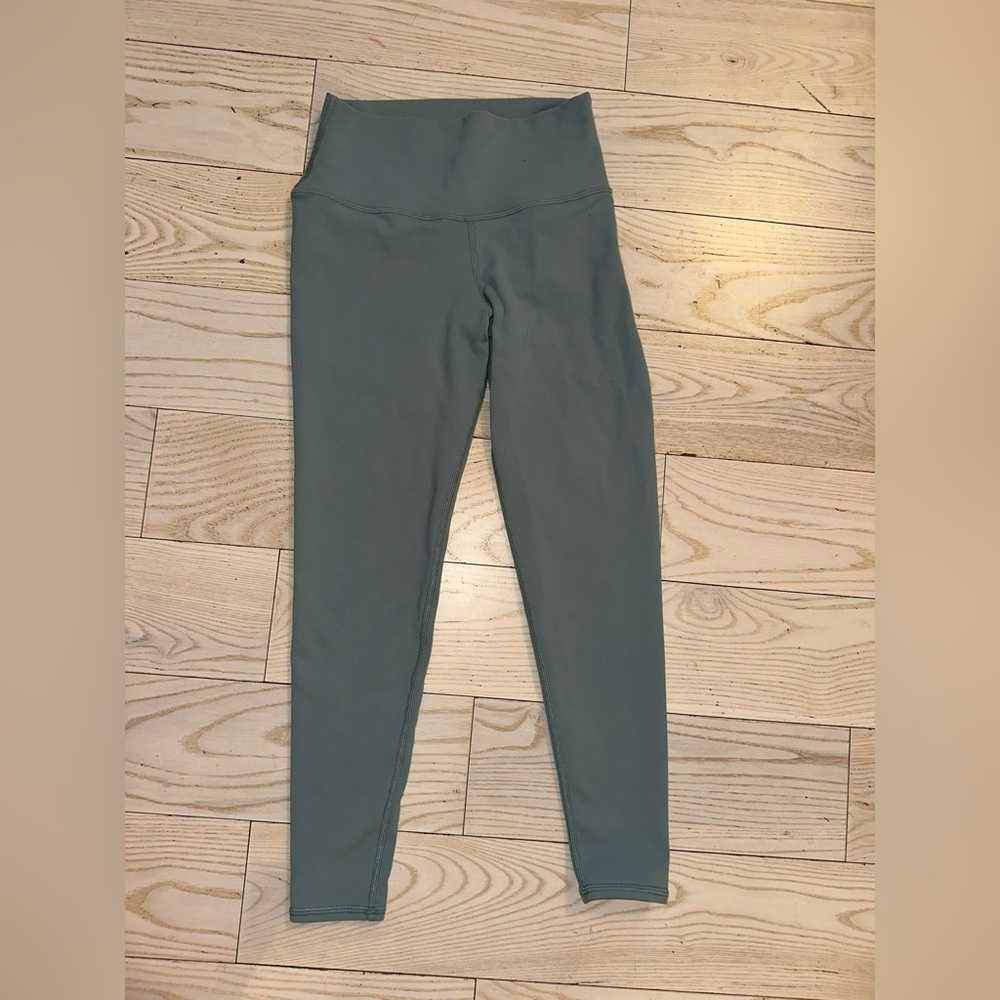 ALO Yoga High Rise Leggings Small Sage Green